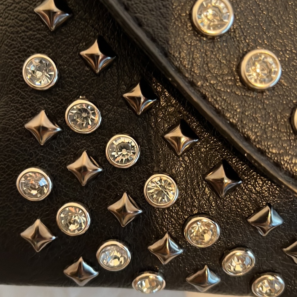 WRISTLET EDGY STUDDED RHINESTONES EUC